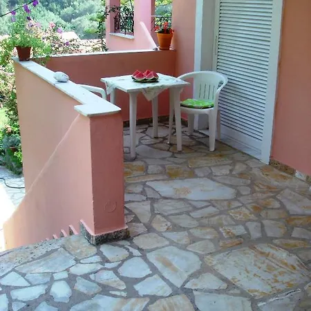 Apartment Konstantina