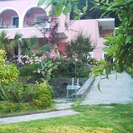 Konstantina Apartament *
